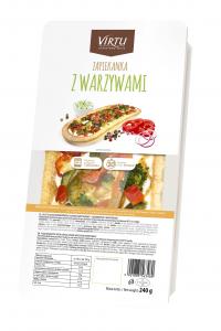 Baked baguette with vegetables 